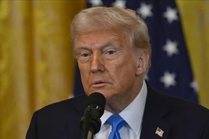 Trump Warns Epstein Files Could ‘Destroy People’
