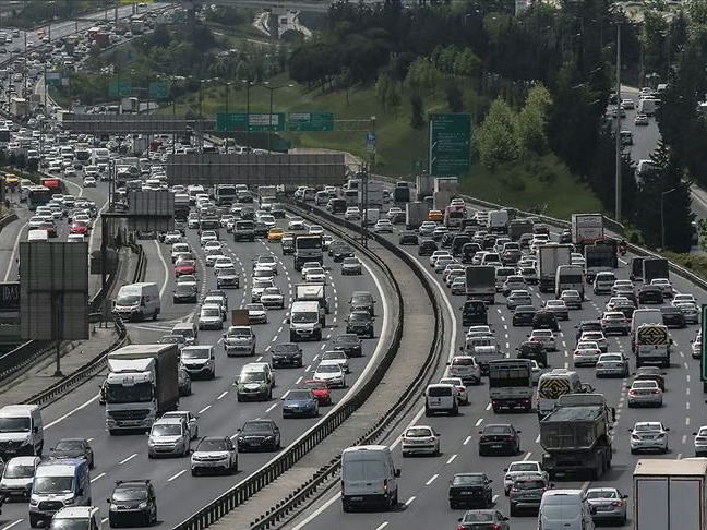 Türkiye yollarında 6 milyon tehlike: Eski araçlar 10 kat daha fazla kirletiyor