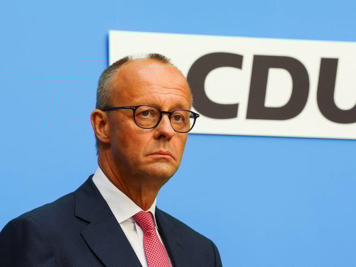 Merz'den Pax-Americana uyarısı: "Avrupa başının çaresine bakmalı"