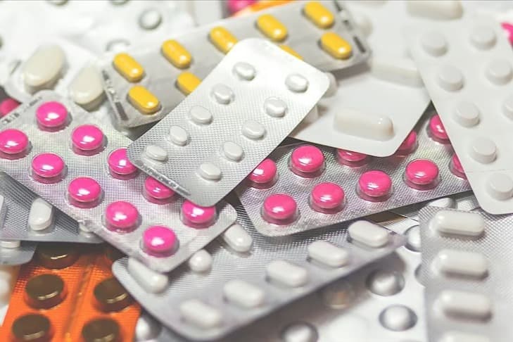 İlaç fiyatlarını etkileyecek karar: Kur ve barem değişti
