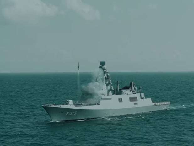 ROKETSAN’ın MİDLAS sistemiyle HİSAR-D RF füzesi atışı başarıyla gerçekleştirildi