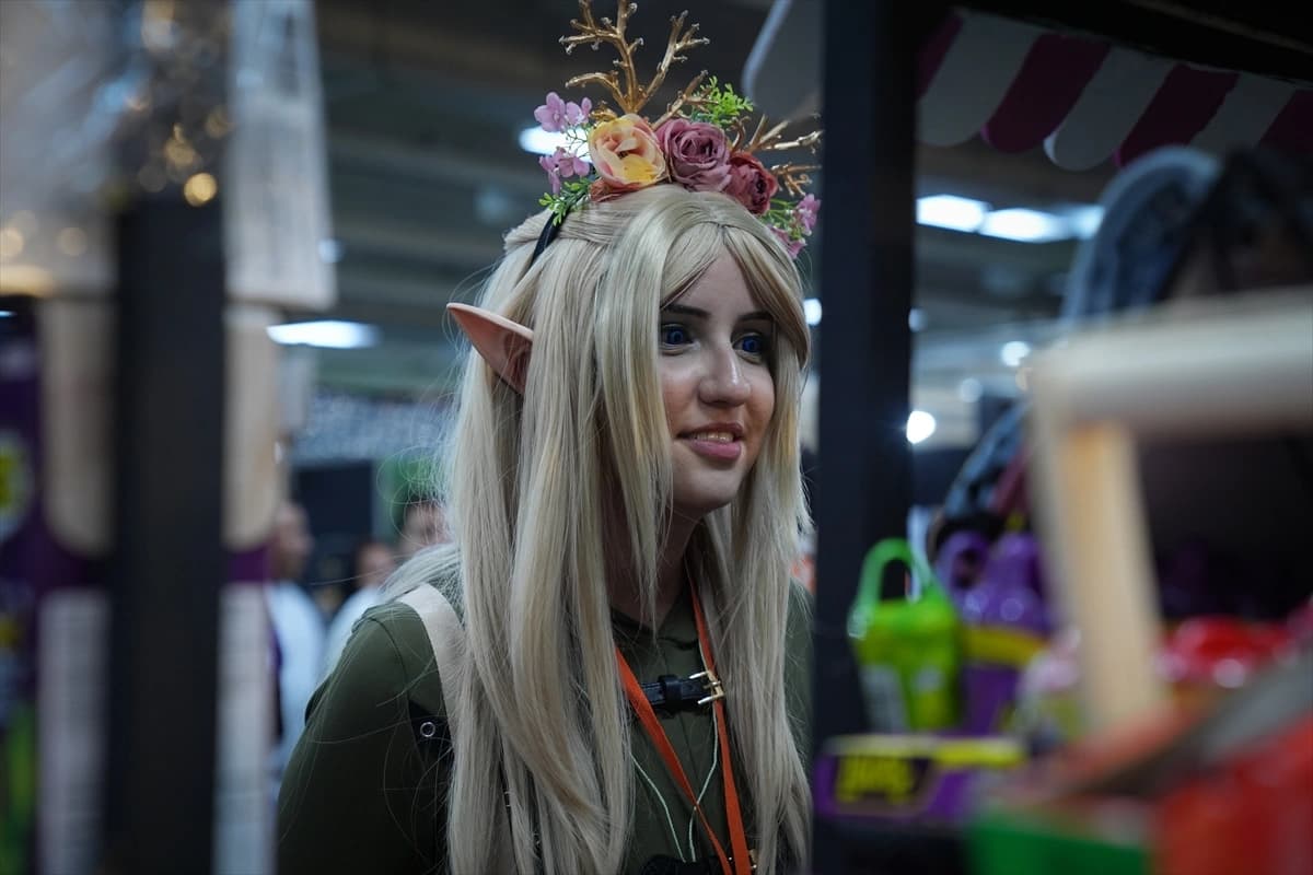 Kolombiya'daki cosplay etkinliği renkli anlara sahne oldu