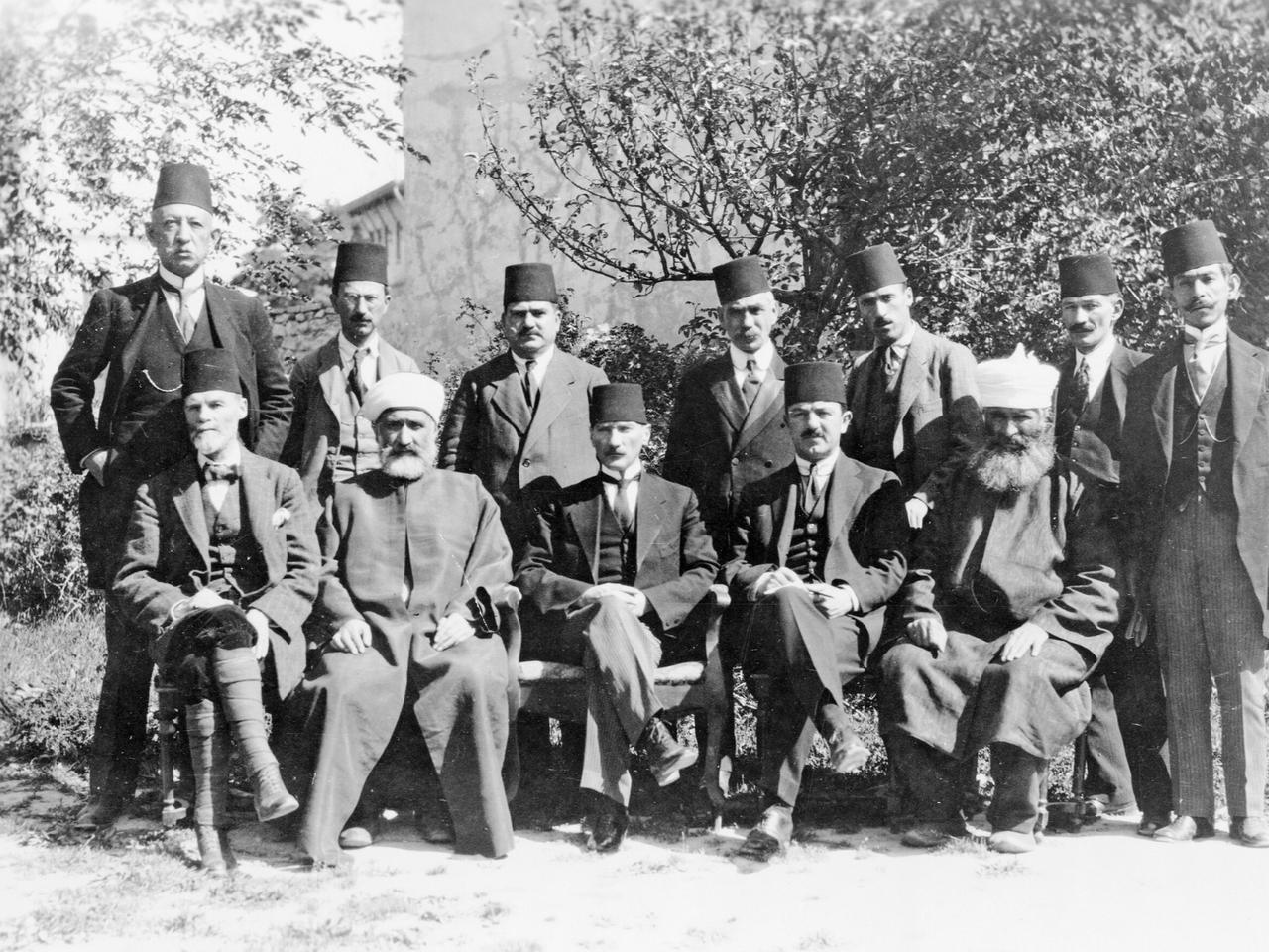 Tarihte Bugün: Sivas Kongresi açıldı
