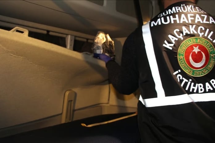 Gümrüklerde dev operasyon: 2.7 milyar TL'lik uyuşturucu ele geçirildi
