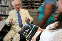 Nobel’li bilim insanı Epstein malikanesinde görüntülendi