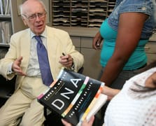 Nobel’li bilim insanı Epstein malikanesinde görüntülendi