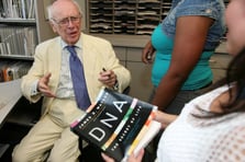 Nobel’li bilim insanı Epstein malikanesinde görüntülendi