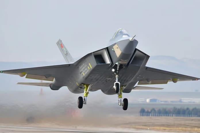 Savunmada yeni dönem: Türkiye, KAAN’dan SİPER’e, ihracattan İDEF 2025’e stratejik atılımda