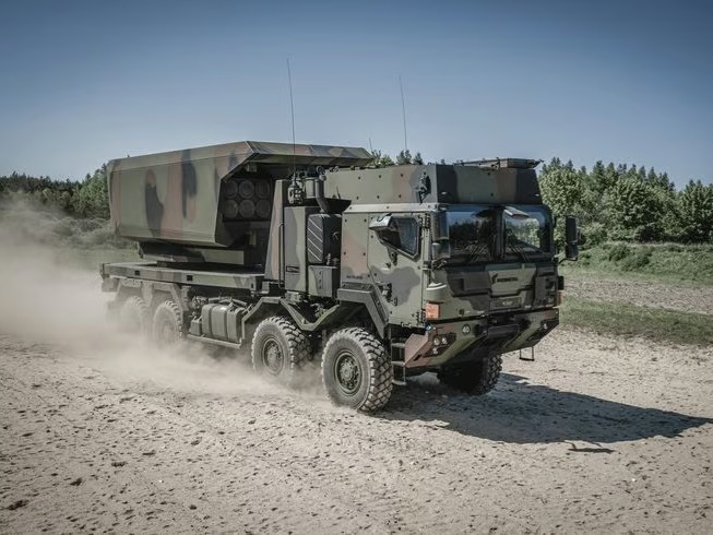 GMARS roketatar sistemi ABD'de test ediliyor