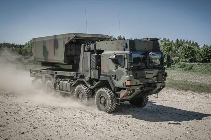 GMARS roketatar sistemi ABD'de test ediliyor