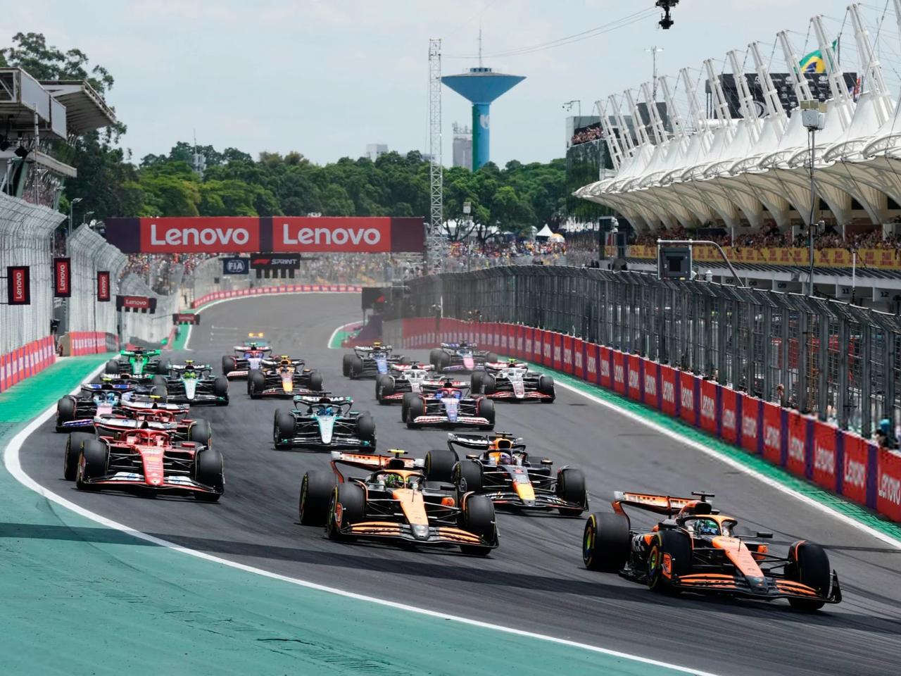 Formula 1'de zirve savaşları Brezilya'da!