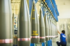 Rheinmetall’den Ukrayna’ya bürokrasi eleştirisi: Mühimmat fabrikası gecikiyor