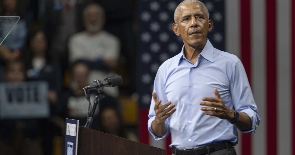 Obama Says White House Is Bending to Putin and Selling Out Ukrainians ...