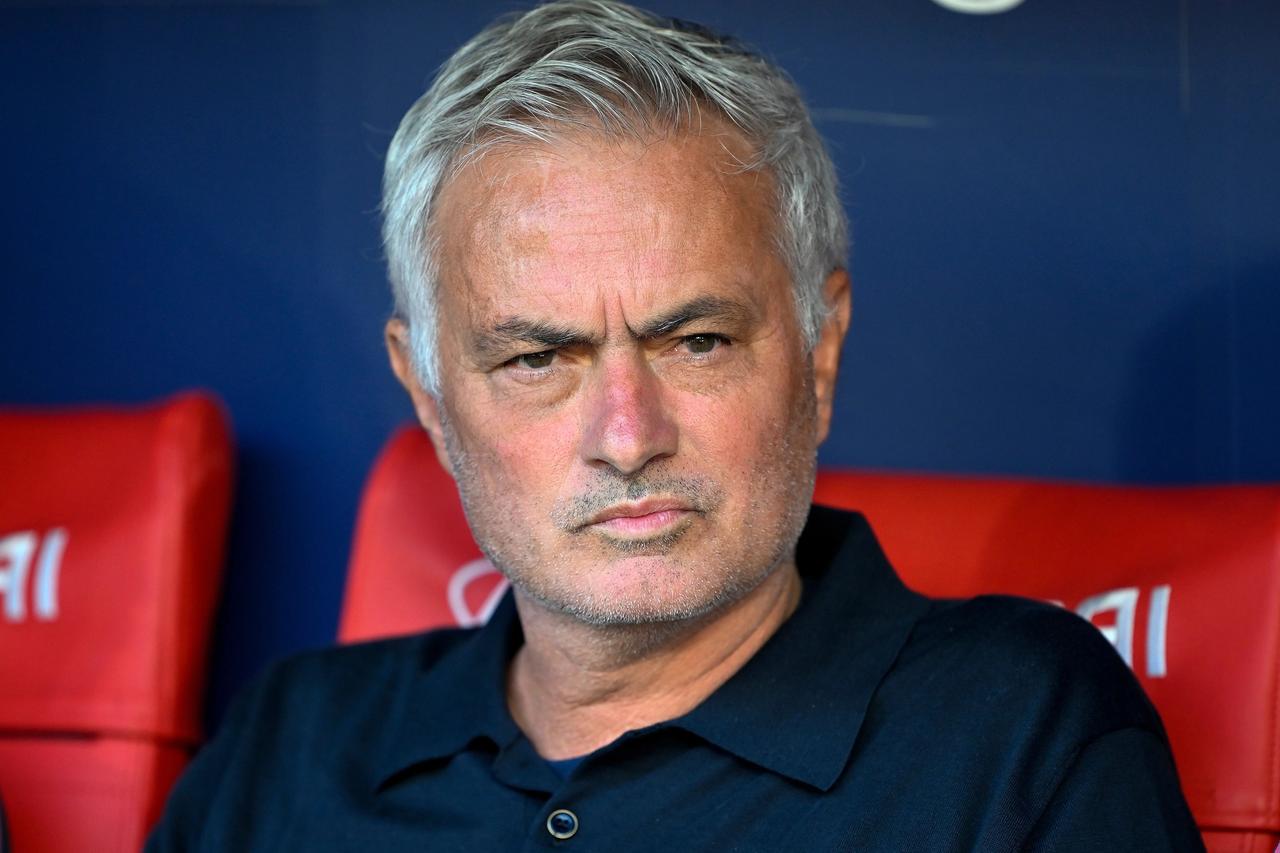 Mourinho Madrid derbisi sonrası tepki gösterdi