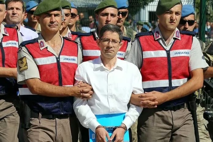 15 Temmuz'un kilit ismi Kemal Batmaz'ın Fetullah Gülen ile görüntüsü ortaya çıktı