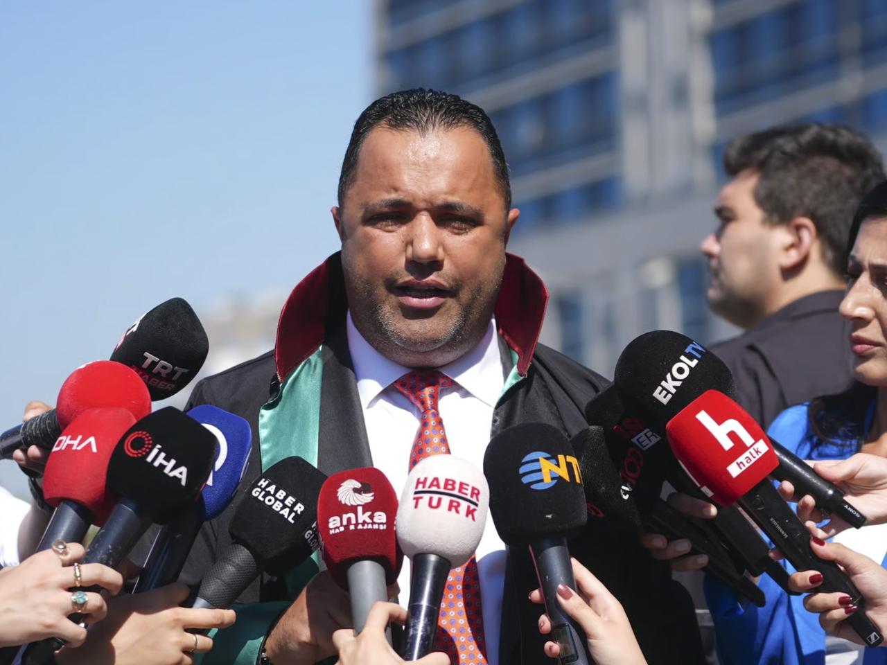 Avukat Rezan Epözdemir tahliye edildi