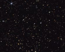 Evrenin ilk galaksilerinin görüntüleri ortaya çıktı