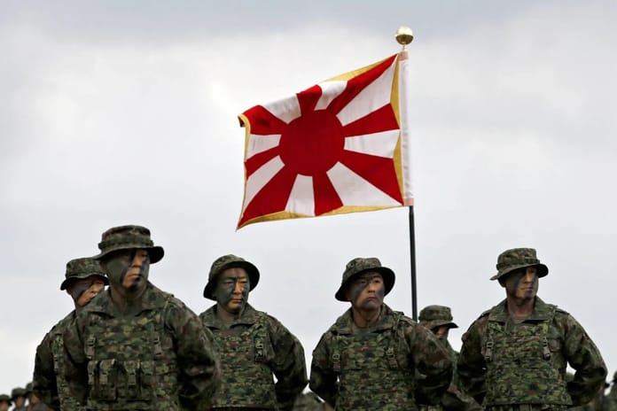 Japonya tarihinin en büyük savunma bütçesini onayladı