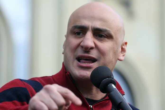 Gürcistan'ın önemli siyasi figürlerinden Nika Melia tutuklandı