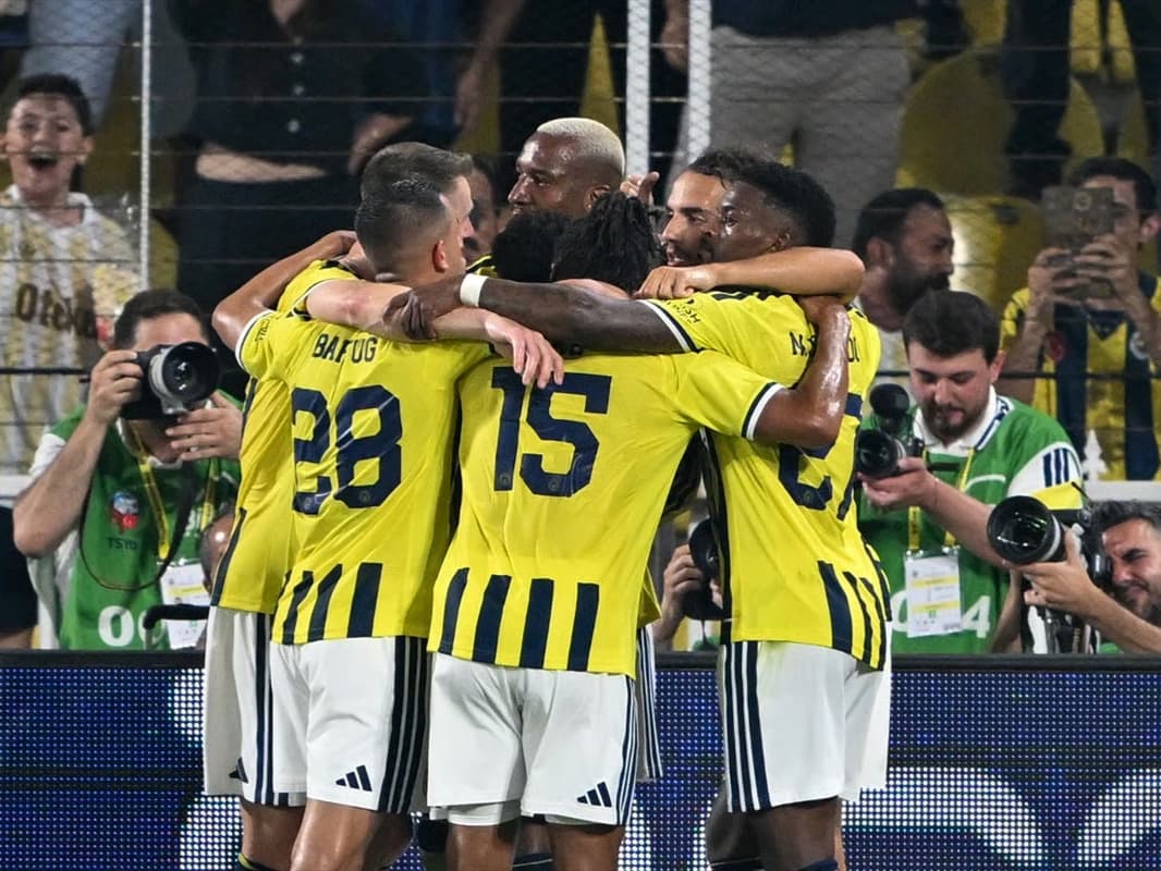 Fenerbahçe Devler Ligi'ne galibiyetle başladı
