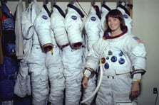 NASA, kadın astronotlara nasıl hazırlandı?