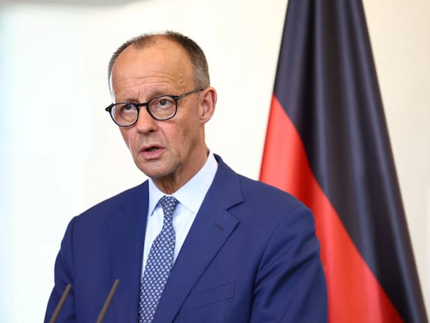 Merz: "Ukrayna toprak tavizine zorlanmamalı"