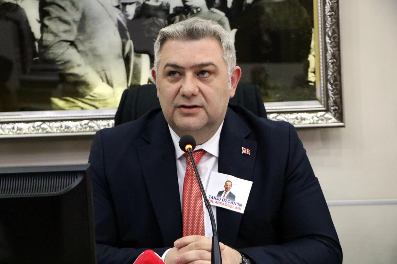 Mehmet Tuna Özcan