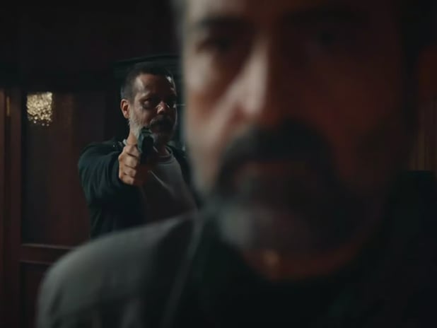 Arka Sokaklar 724. bölüm fragmanı yayınlandı mı? Kanal D ile Arka Sokaklar yeni fragmanı bölüm izle