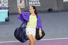 Milli tenisçi Zeynep Sönmez, sezonun ikinci Grand Slam'i Fransa Açık'a ilk turda veda etti