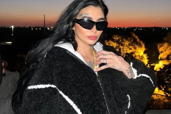 Fenomenin öldüğü estetik ameliyatına inceleme