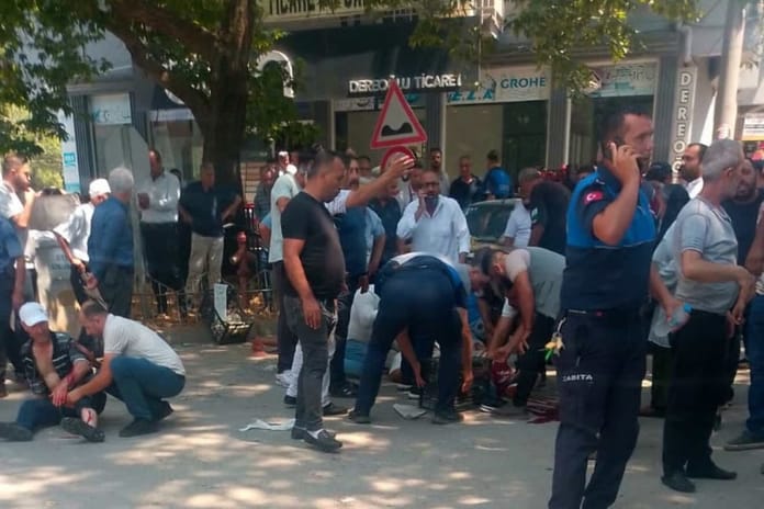 Bursa'da cuma namazı sonrası cemaate silahlı saldırı