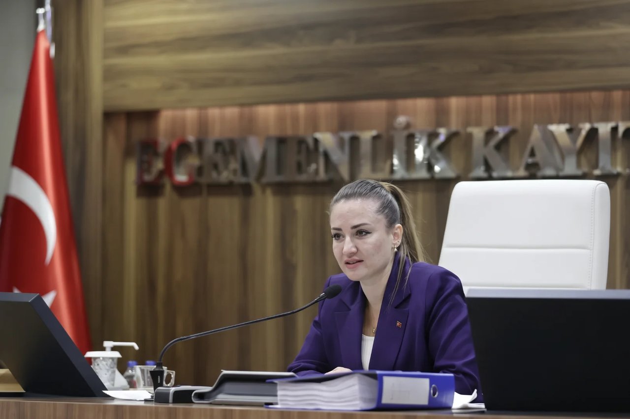 Büşra Özdemir'den hakkındaki iddialara cevap 