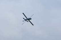 Almanya'nın 3 milyar avroluk kamikaze dron projesinde Peter Thiel tartışması