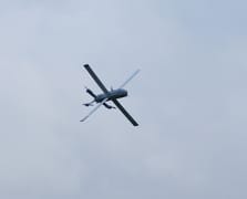 Almanya'nın 3 milyar avroluk kamikaze dron projesinde Peter Thiel tartışması