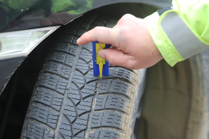 Kış lastiği zorunluluğunda yeni dönem: Uygulama 5 aya çıkarıldı