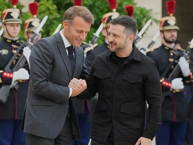 Ukrayna için Paris'te kritik zirve