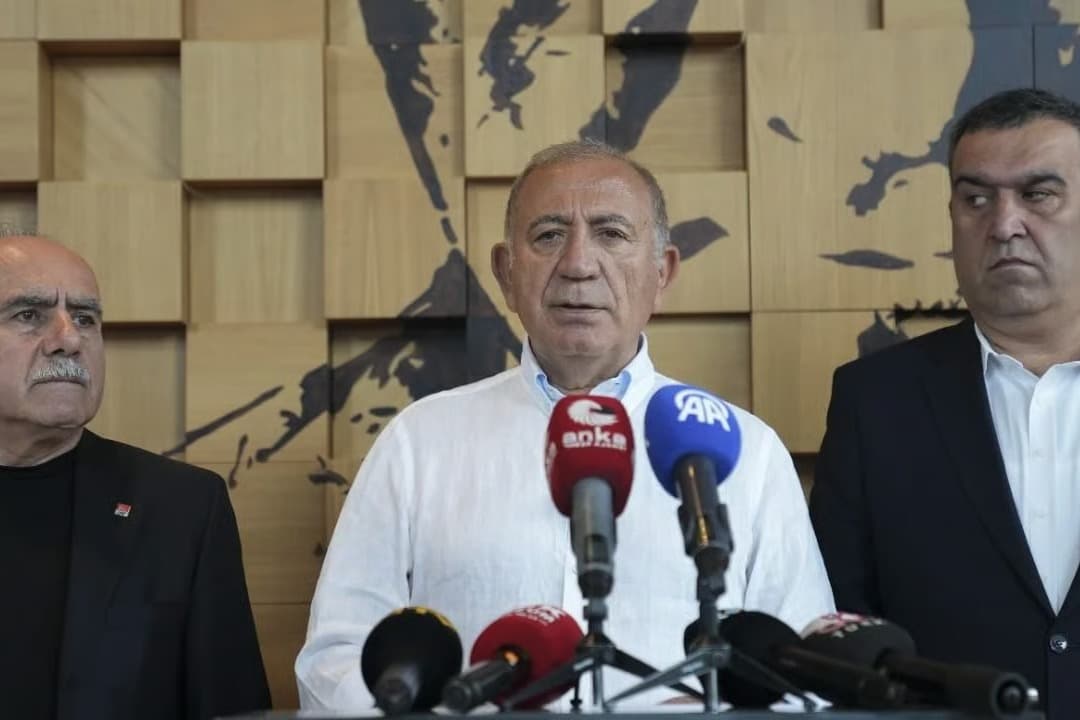 CHP'de Gürsel Tekin iddiası: Tekin'in yerine yeni il başkanı mı atandı? 