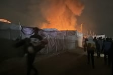 İşgalci İsrail bir kez daha ateşkesi ihlal ederek Gazze’yi bombaladı