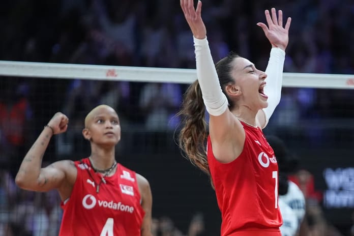 A Milli Kadın Voleybol Takımı, yedinci maçında Güney Kore ile karşılaşacak: Hedef namağlup liderlik