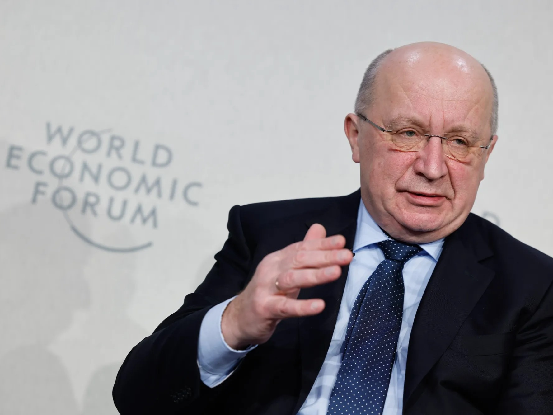 EU Defense Chief Visits US Over Fears of Security Gaps