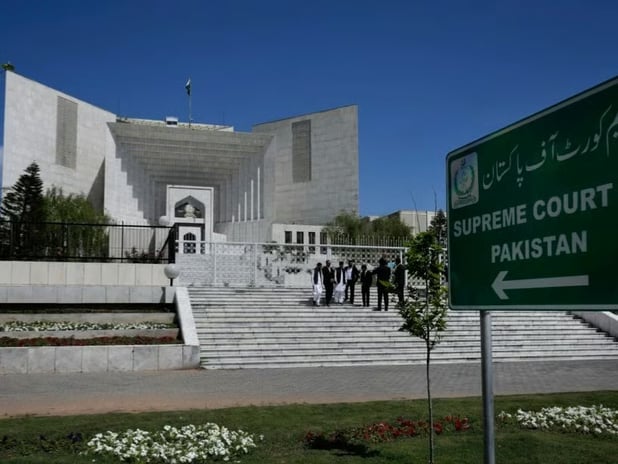 Pakistan Yüksek Mahkemesi'nde patlama: 12 yaralı