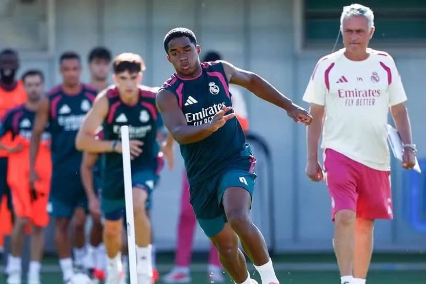 Real Madrid'de Endrick için daralan çember
