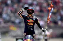 Deniz Öncü tarih yazdı: Moto2'de zafer kazanan ilk Türk motosikletçi