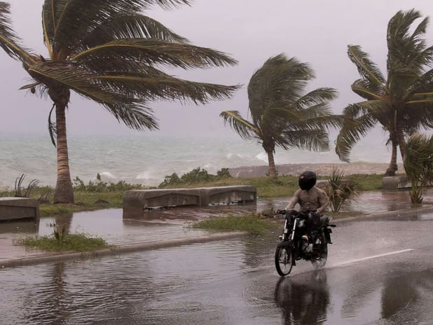 Melissa Kasırgası 282 km hızla Jamaika’ya yaklaşıyor
