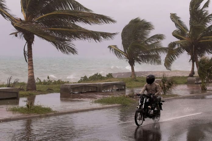 Melissa Kasırgası 282 km hızla Jamaika’ya yaklaşıyor