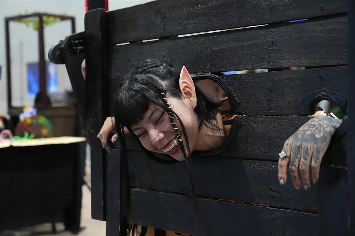 Kolombiya'daki cosplay etkinliği renkli anlara sahne oldu