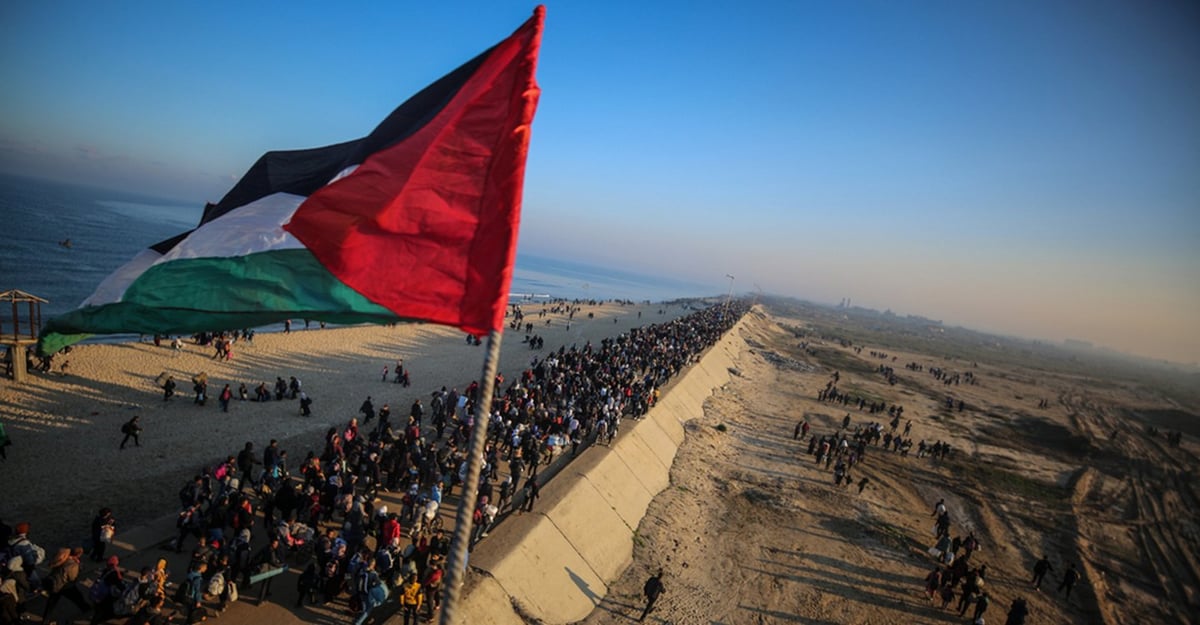 Hamas ile İsrail arasında 19 Ocak'ta başlayan ateşkes sırasında yerinden edilen Gazzeliler evlerine döndü. (AA)