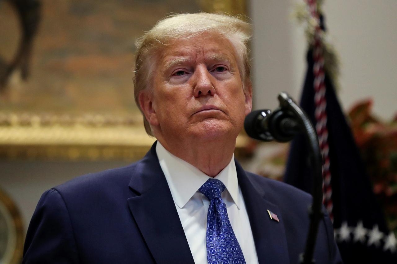 Trump doktorları dinlemiyor: Kanım ince ve güzel aksın diye aspirine yükleniyorum!