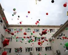 Raziye Birgül Sar için balonları gökyüzüne bıraktılar