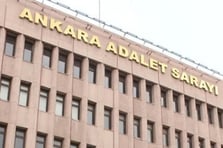 Savcı şifreleriyle dosya kapattı, rüşvet aldı